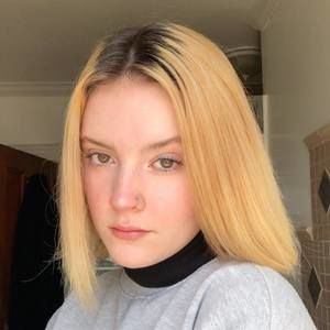 Meet your Posher, Astrid